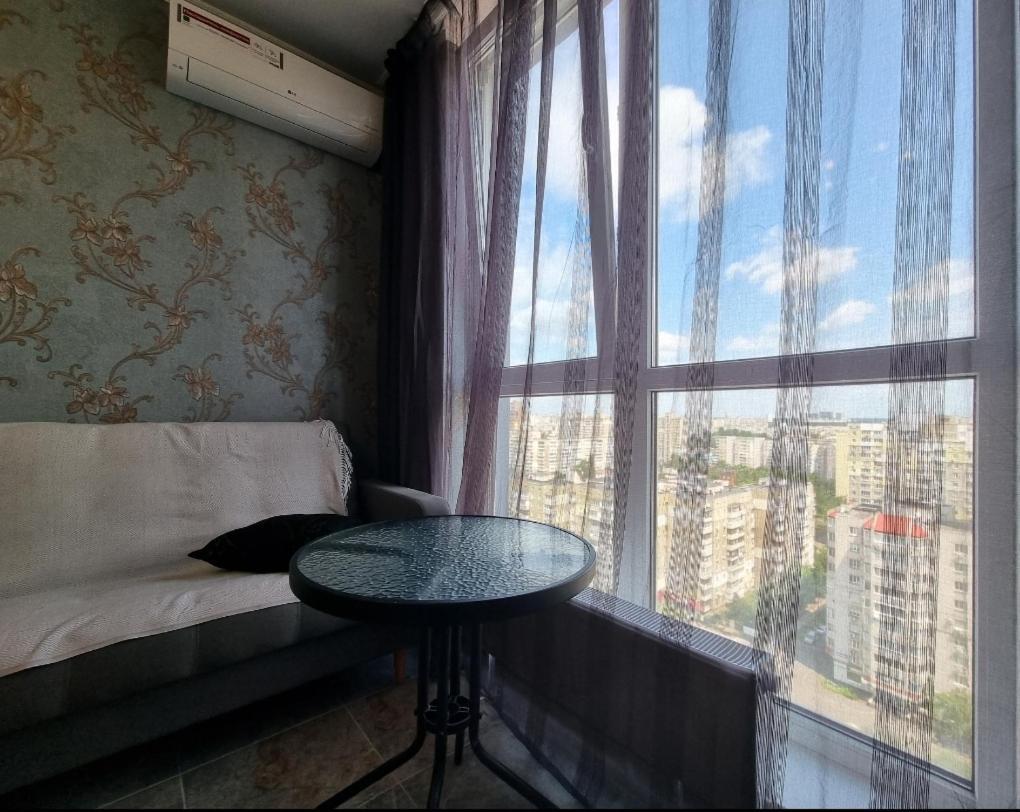 Квартира Метро Харківська, Позняки Жк Лебединий Киев Екстериор снимка